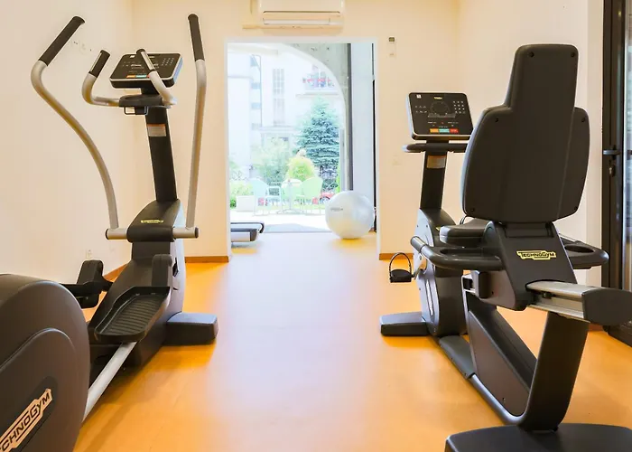 Отель H4 Arcadia 4*