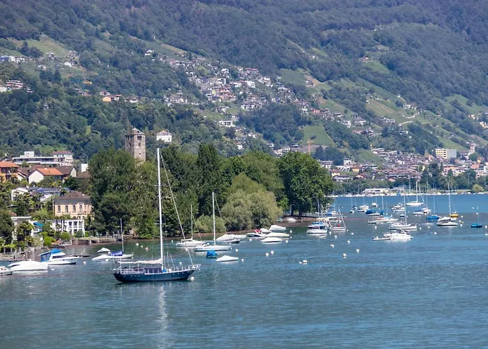 Отель H4 Arcadia