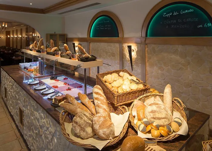 H4 Arcadia 4* Локарно