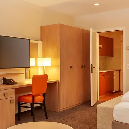 H4 Arcadia Hotel