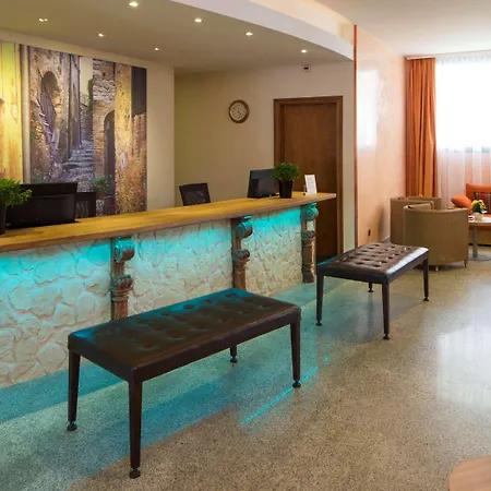 H4 Arcadia 4* Locarno